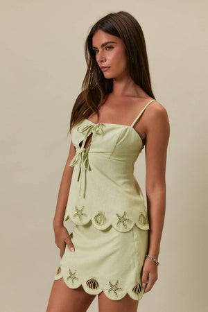 Shell Scallop Trim Tank Tank Top prem. prem. clothing boutique Chatham, Ontario, Canada