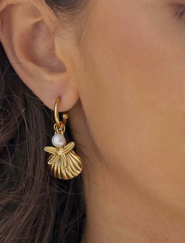 Marlène Seashell and Star Earring Earrings prem. prem. clothing boutique Chatham, Ontario, Canada