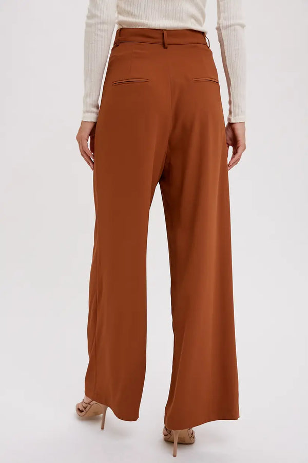 Pintuck Wide Leg Trousers | Hazelnut  Bluivy    prem. clothing boutique Chatham, Ontario, Canada