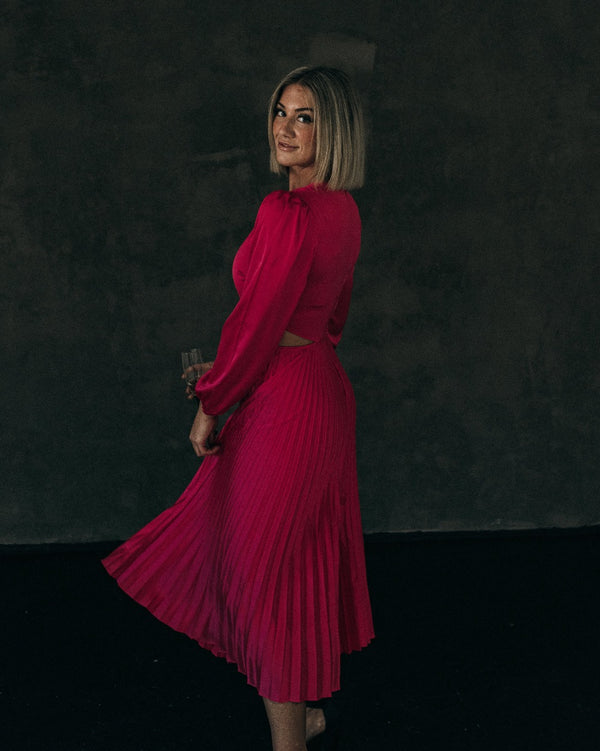 adelyn rae pleated dress Adelyn Rae Pleated Long Sleeve Mini Dress In Wine - 60% Off