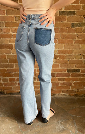 Contrast Pocket High-Waist - Denim Jeans prem.    prem. clothing boutique Chatham, Ontario, Canada