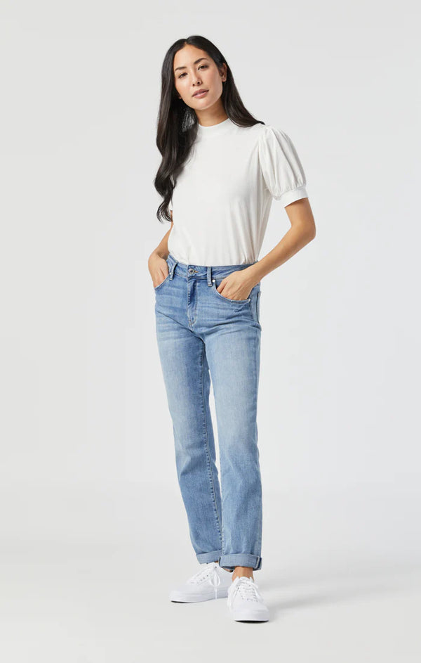 Kathleen Slim Boyfriend Jeans - LT Feather Blue | Mavi Jeans Jeans Mavi 26   prem. clothing boutique Chatham, Ontario, Canada